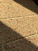 رومیزی طرحدار ضد لک