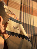 رومیزی طرحدار ضد لک