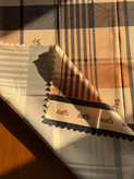 رومیزی طرحدار ضد لک